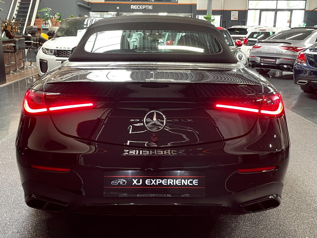 Mercedes-Benz CLE Cabriolet 200 AMG Line HUD NAVI 204PK 21