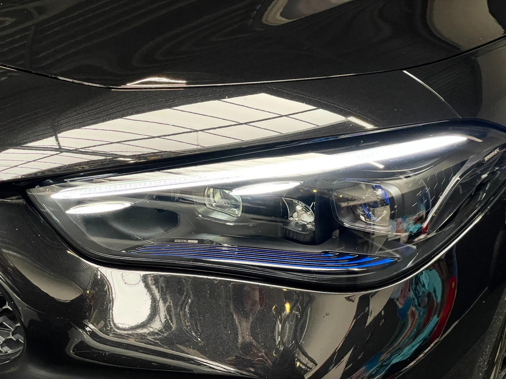 Mercedes-Benz CLE Cabriolet 200 AMG Line HUD NAVI 204PK 32