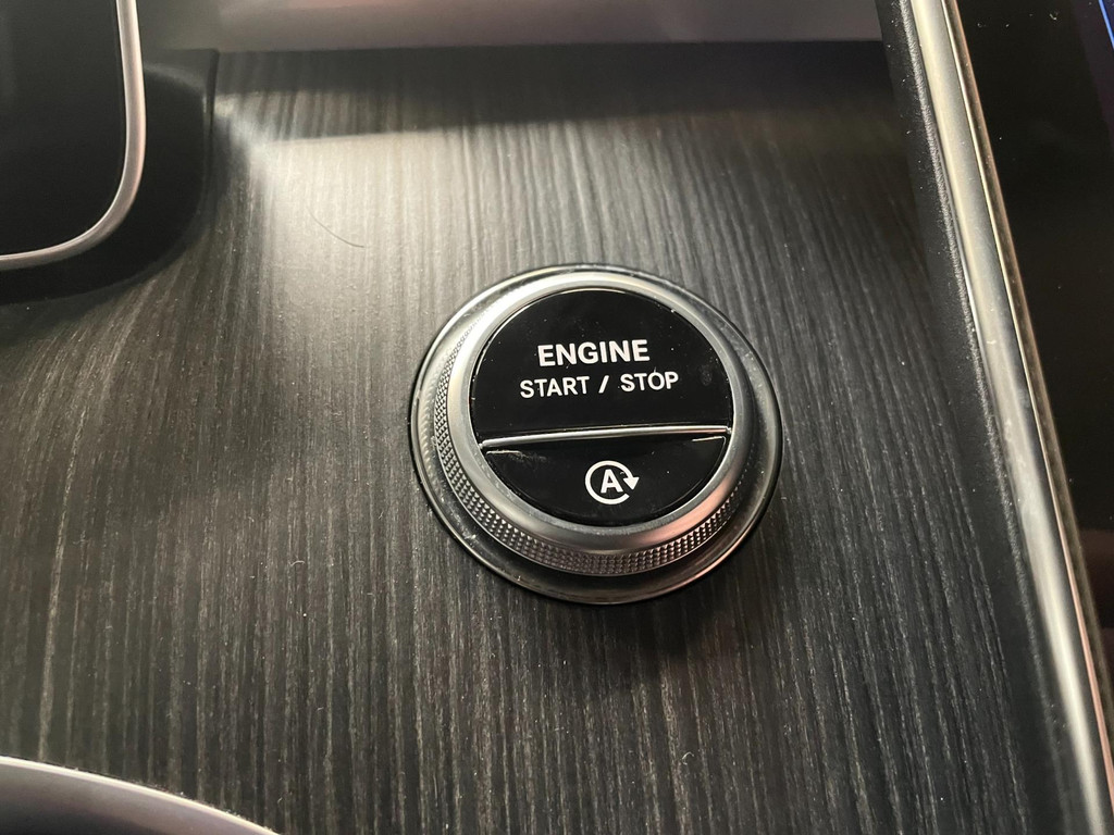 Mercedes-Benz CLE Cabriolet 200 AMG Line HUD NAVI 204PK 57