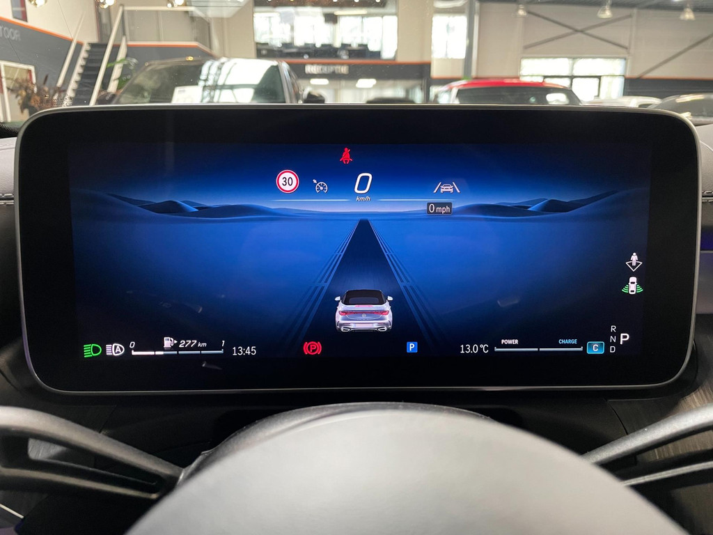 Mercedes-Benz CLE Cabriolet 200 AMG Line HUD NAVI 204PK 61