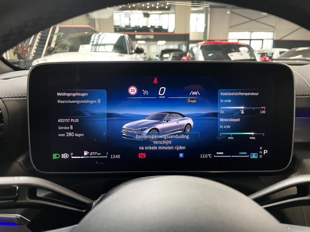 Mercedes-Benz CLE Cabriolet 200 AMG Line HUD NAVI 204PK 62