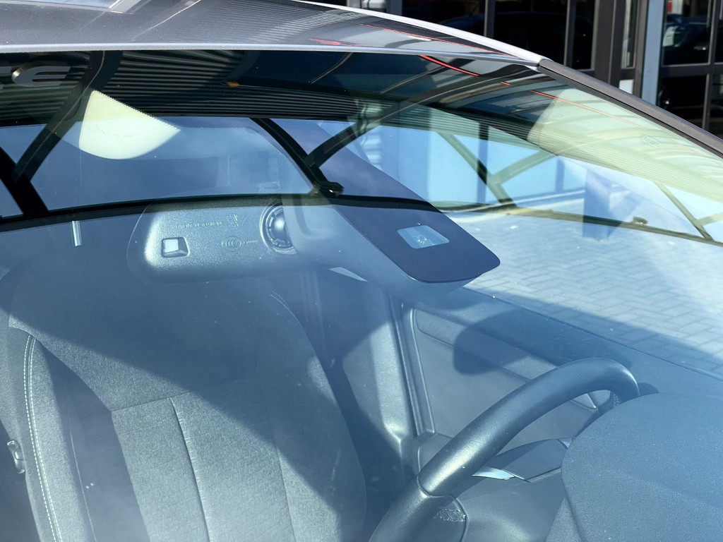 Citroen C4 1.2 PureTech Feel Collection AIRCO NAVI CRUISECTRL 17