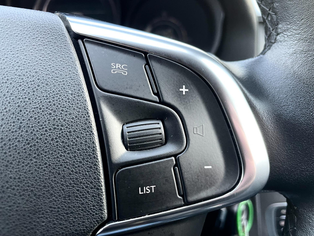 Citroen C4 1.2 PureTech Feel Collection AIRCO NAVI CRUISECTRL 33