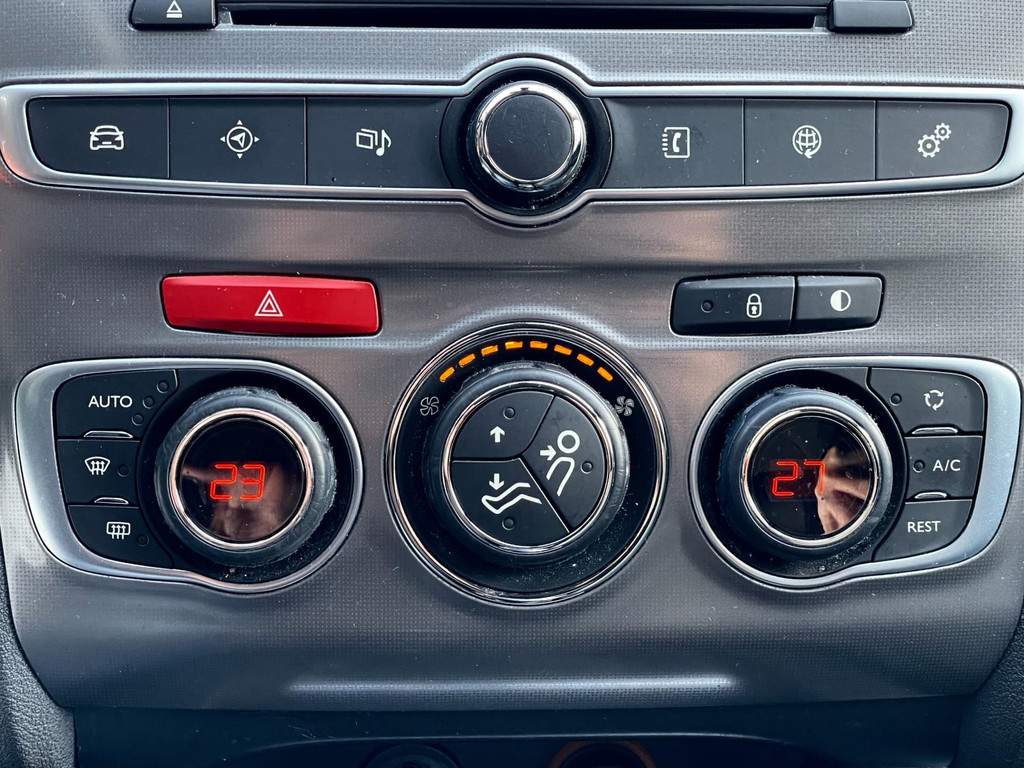 Citroen C4 1.2 PureTech Feel Collection AIRCO NAVI CRUISECTRL 36