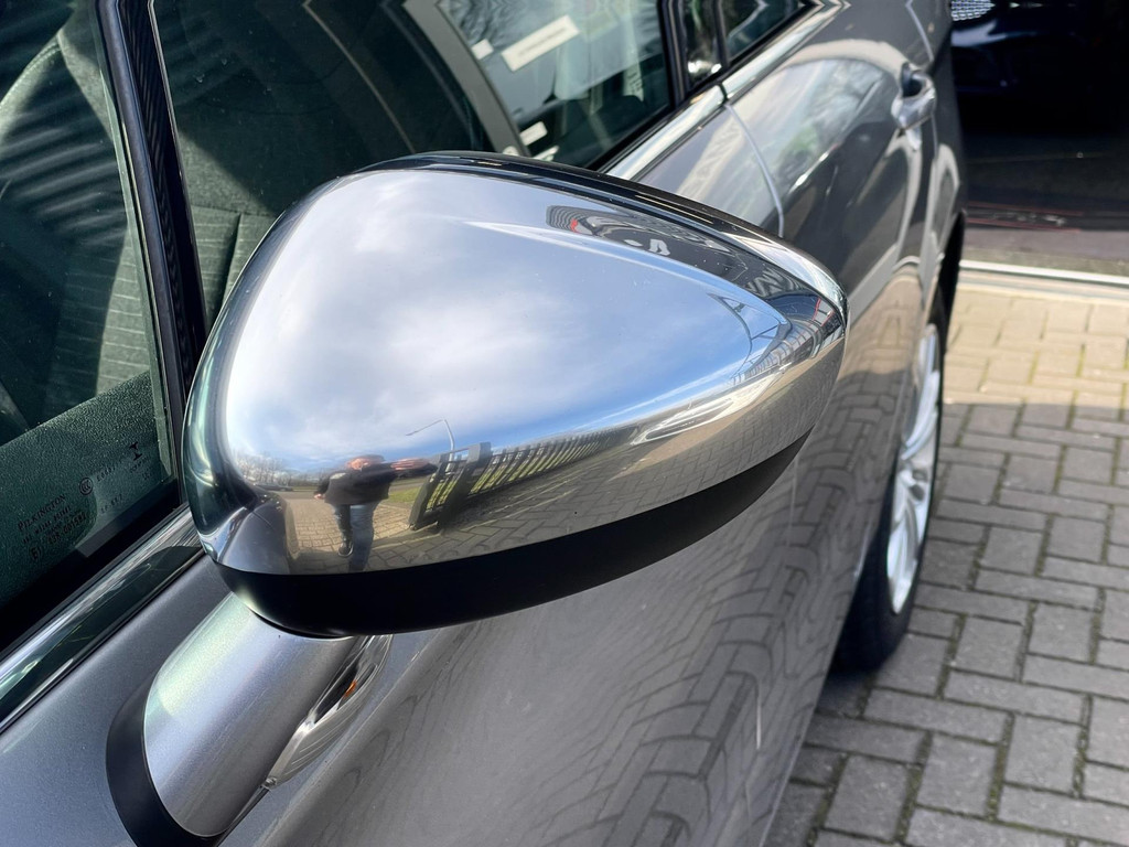 Citroen C4 1.2 PureTech Feel Collection AIRCO NAVI CRUISECTRL 9