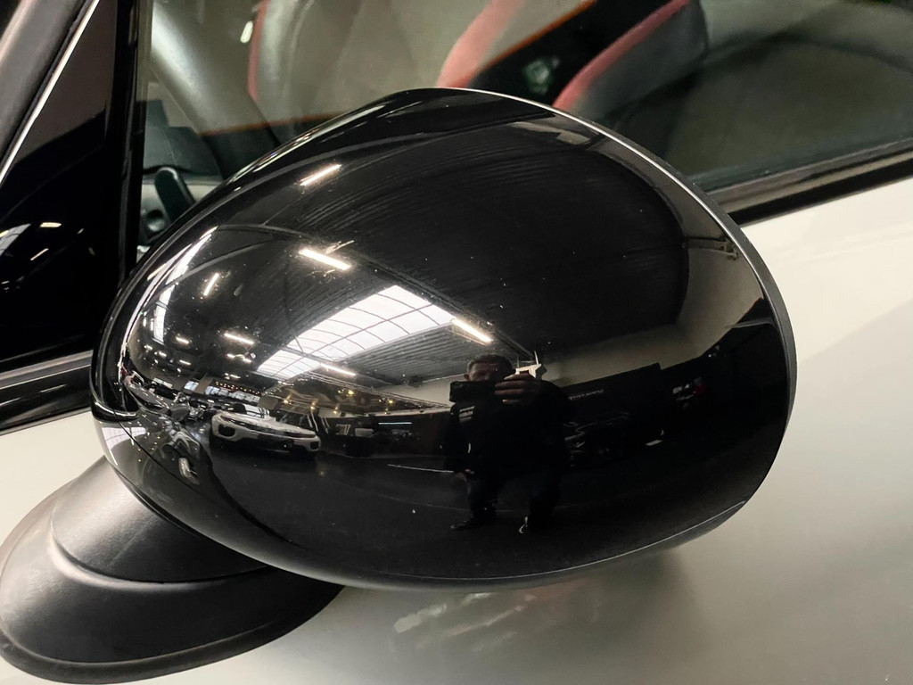 Mini Cooper S 2.0 JCW F1 H&K NAVIGATIE CARPLAY PANORAMADAK LEER CAMERA UNION JACK 22