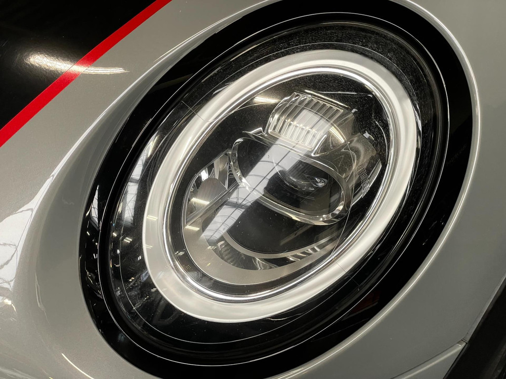 Mini Cooper S 2.0 JCW F1 H&K NAVIGATIE CARPLAY PANORAMADAK LEER CAMERA UNION JACK 26