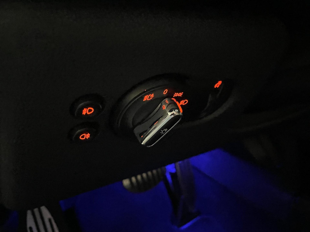 Mini Cooper S 2.0 JCW F1 H&K NAVIGATIE CARPLAY PANORAMADAK LEER CAMERA UNION JACK 38