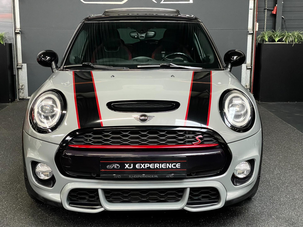 Mini Cooper S 2.0 JCW F1 H&K NAVIGATIE CARPLAY PANORAMADAK LEER CAMERA UNION JACK 4