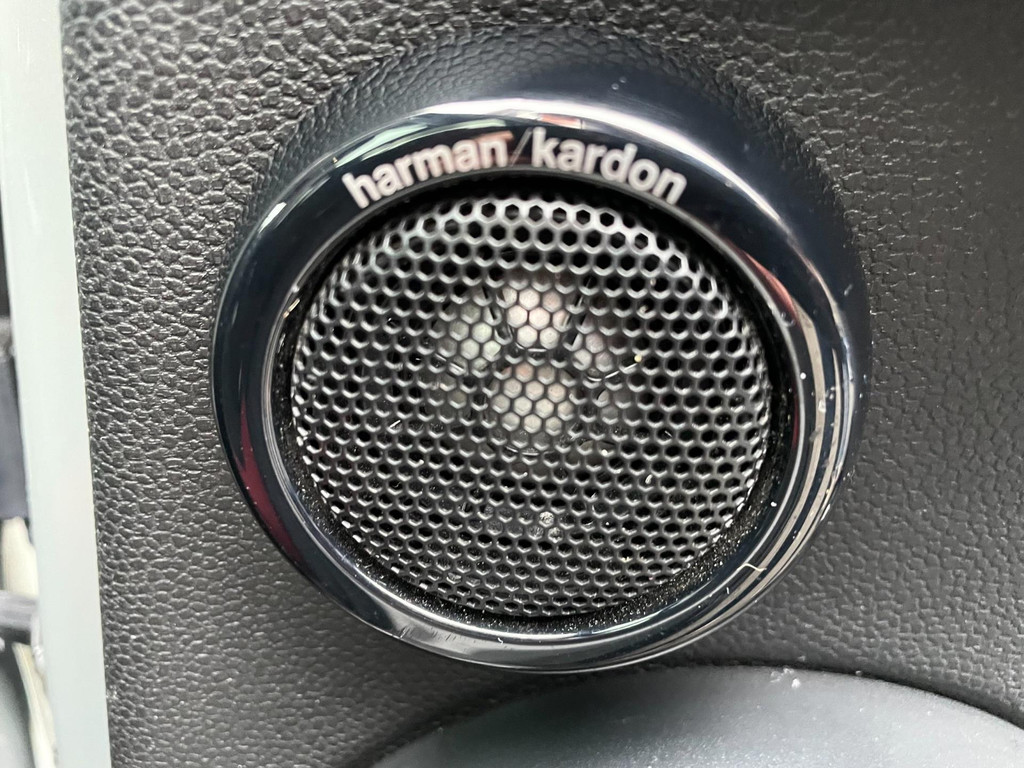 Mini Cooper S 2.0 JCW F1 H&K NAVIGATIE CARPLAY PANORAMADAK LEER CAMERA UNION JACK 40