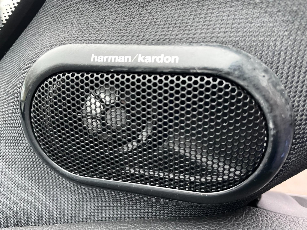 Mini Cooper S 2.0 JCW F1 H&K NAVIGATIE CARPLAY PANORAMADAK LEER CAMERA UNION JACK 41