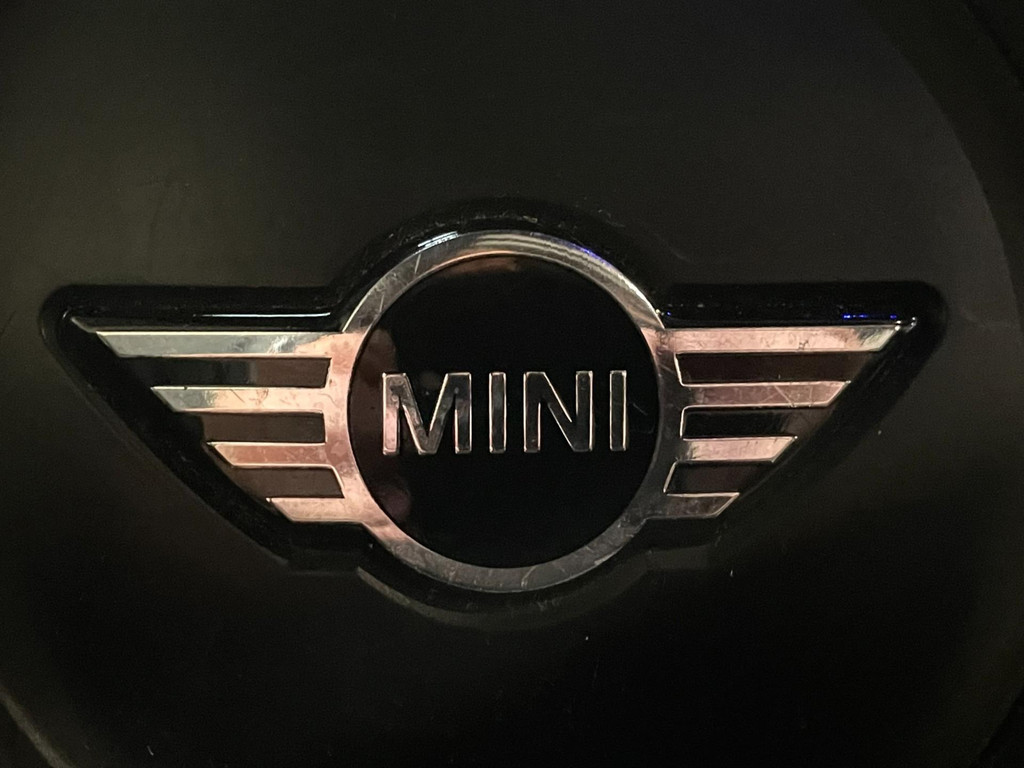 Mini Cooper S 2.0 JCW F1 H&K NAVIGATIE CARPLAY PANORAMADAK LEER CAMERA UNION JACK 51