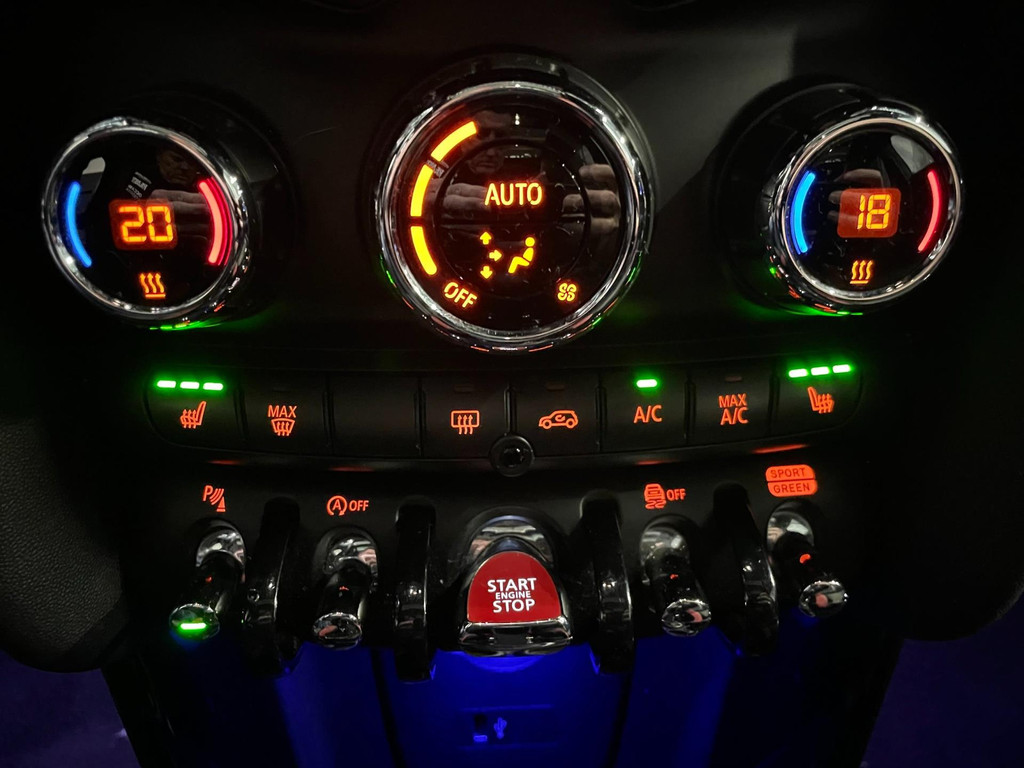 Mini Cooper S 2.0 JCW F1 H&K NAVIGATIE CARPLAY PANORAMADAK LEER CAMERA UNION JACK 54