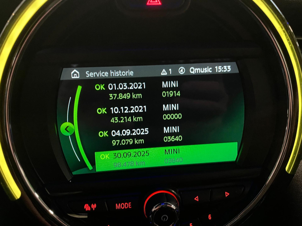 Mini Cooper S 2.0 JCW F1 H&K NAVIGATIE CARPLAY PANORAMADAK LEER CAMERA UNION JACK 59