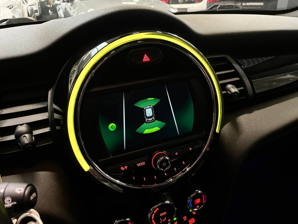 Mini Cooper S 2.0 JCW F1 H&K NAVIGATIE CARPLAY PANORAMADAK LEER CAMERA UNION JACK 61