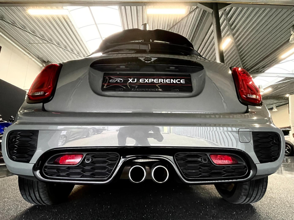 Mini Cooper S 2.0 JCW F1 H&K NAVIGATIE CARPLAY PANORAMADAK LEER CAMERA UNION JACK 7