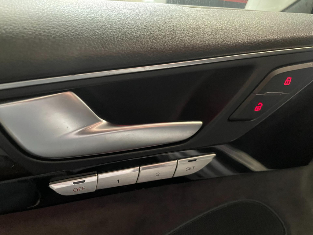 Audi A8 4.2 FSI quattro Lang Exclusive*Panoramadak*Massage*Lage KM*Export*Bomvol! 28