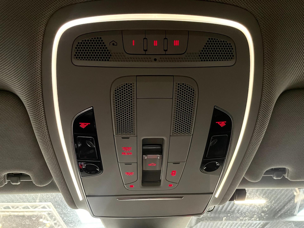 Audi A8 4.2 FSI quattro Lang Exclusive*Panoramadak*Massage*Lage KM*Export*Bomvol! 44