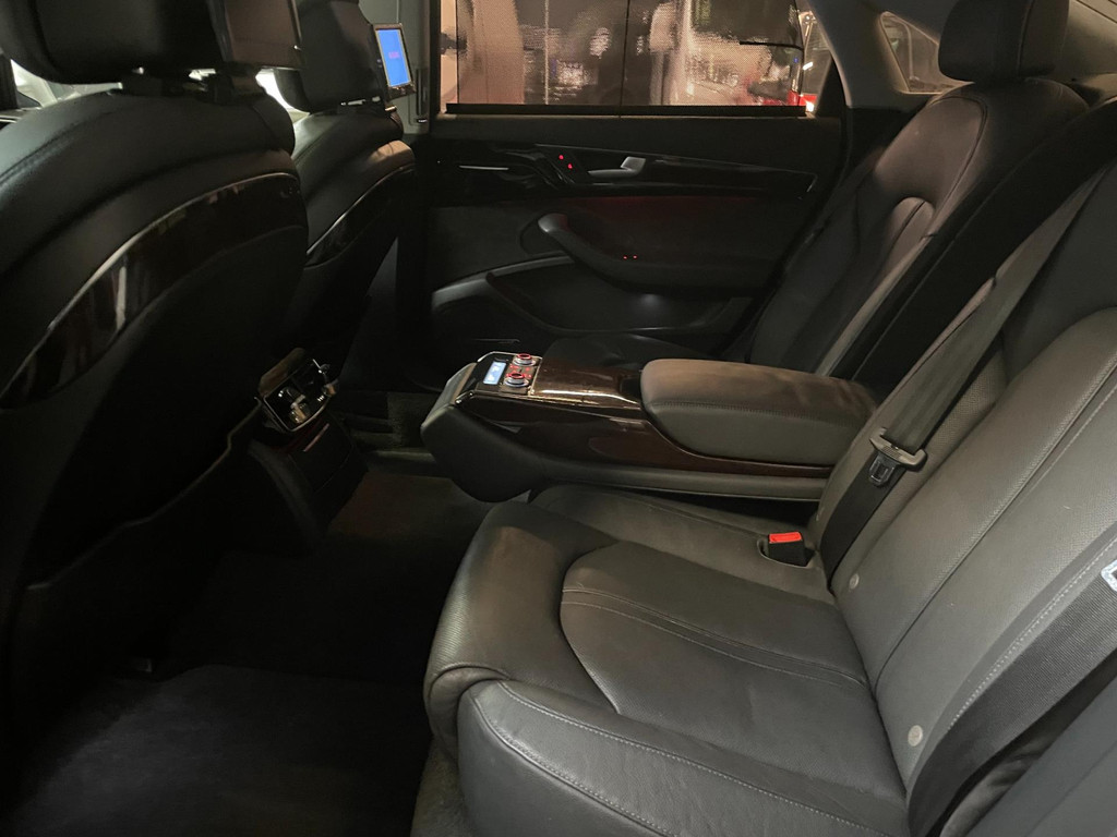 Audi A8 4.2 FSI quattro Lang Exclusive*Panoramadak*Massage*Lage KM*Export*Bomvol! 50