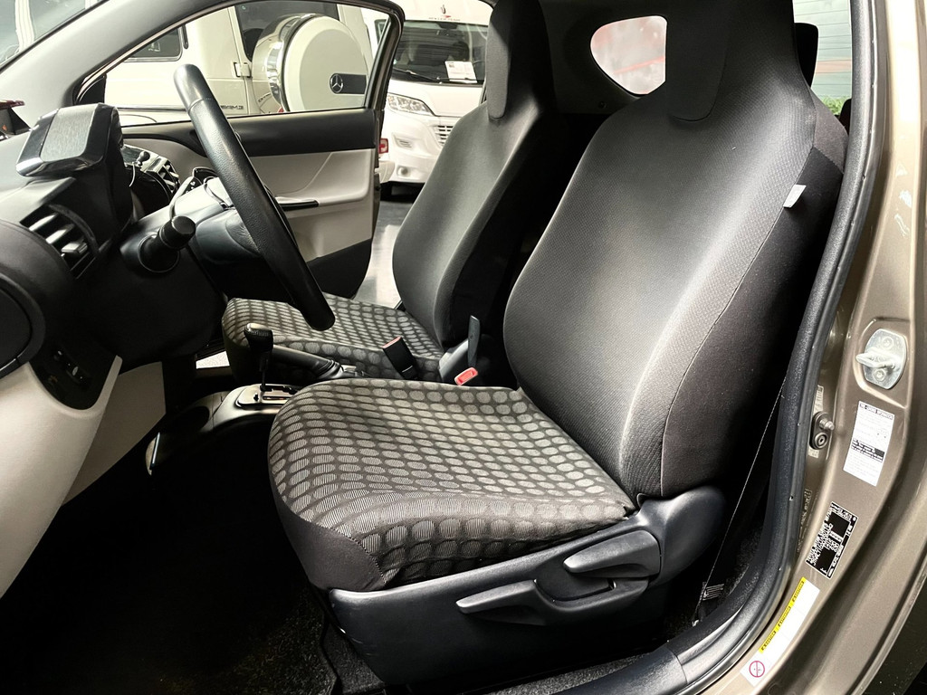 Toyota IQ 1.0 VVTi Comfort AUTOMAAT AIRCO ECC LMV 70 PK 23