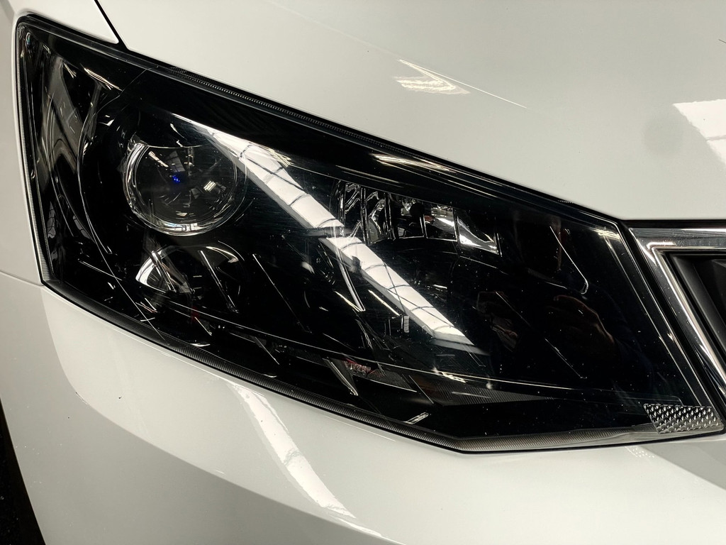 Skoda Fabia Combi 1.0 TSI Clever AIRCO NAVI CARPLAY CRUISE NAP STOELVERWARMING 19