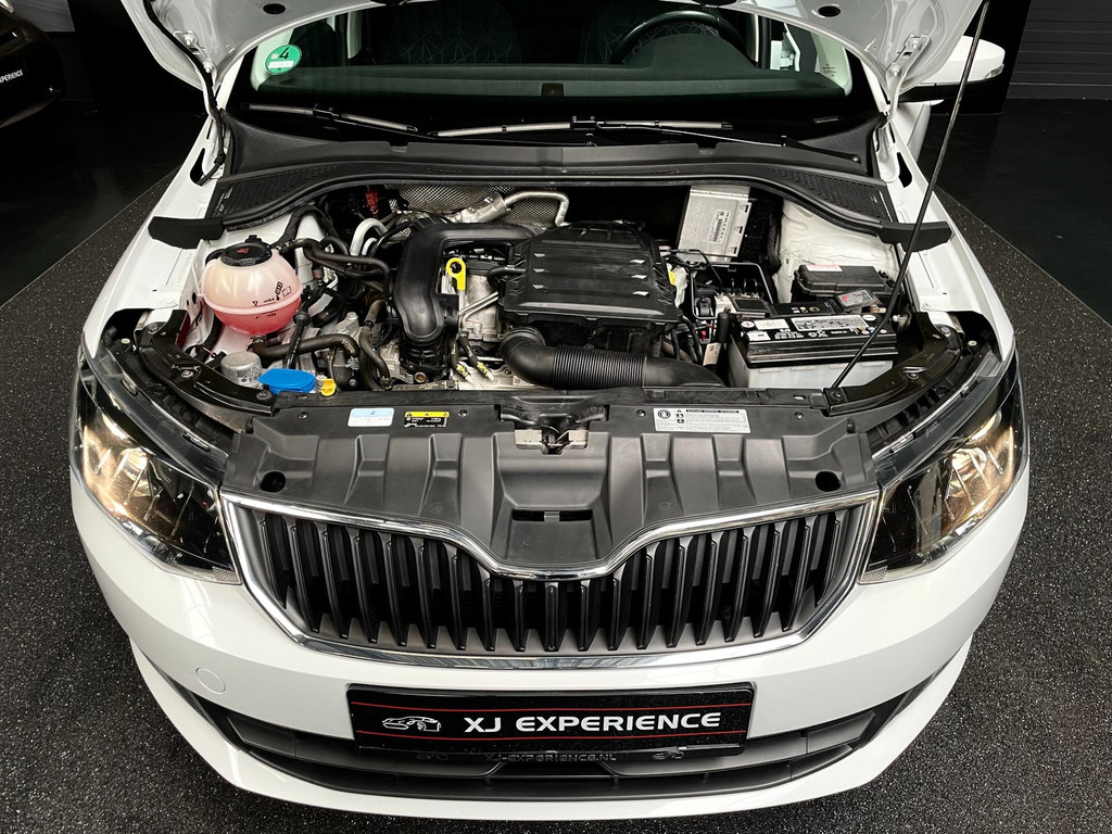 Skoda Fabia Combi 1.0 TSI Clever AIRCO NAVI CARPLAY CRUISE NAP STOELVERWARMING 26