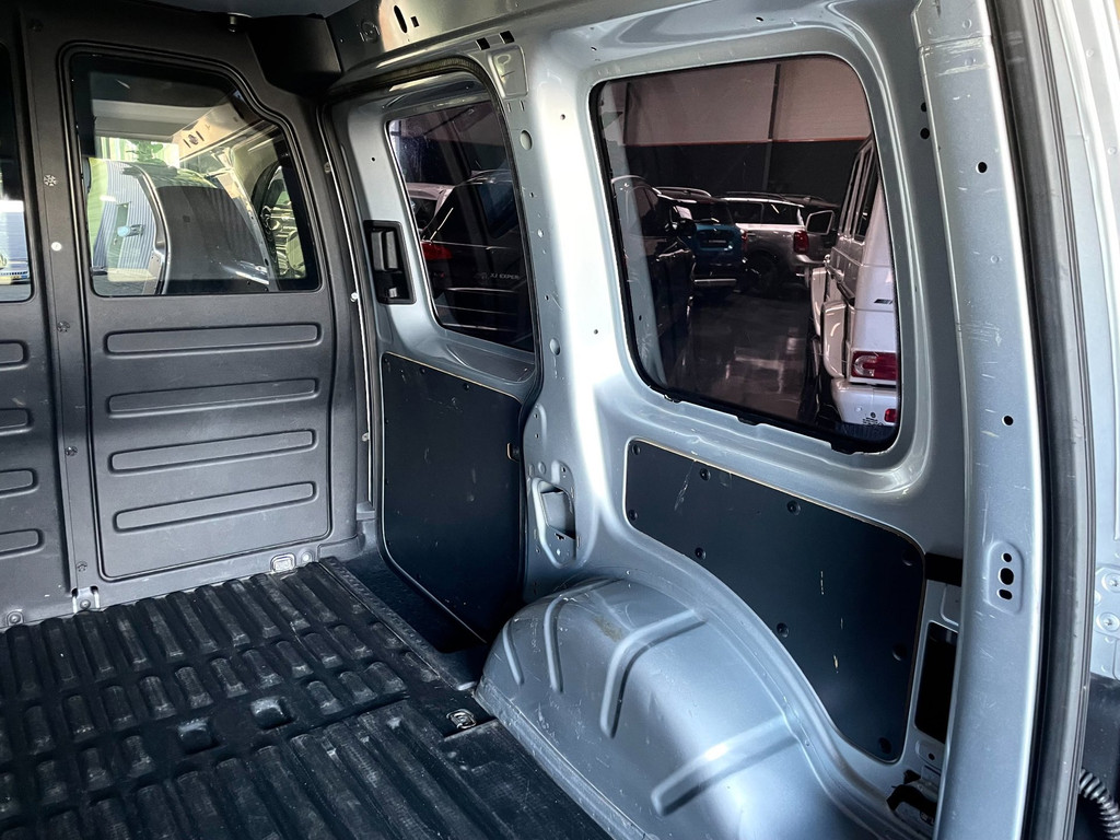 Volkswagen Caddy 2.0 TDI L1H1 180 PK Highline NAVI CARPLAY MAXTON DESIGN 18