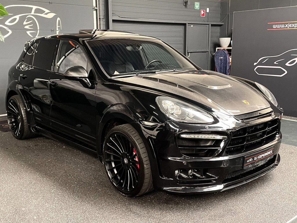 Porsche Cayenne 4.8 Turbo HAMANN Fi UITLAAT GLASDAK CARBON 22