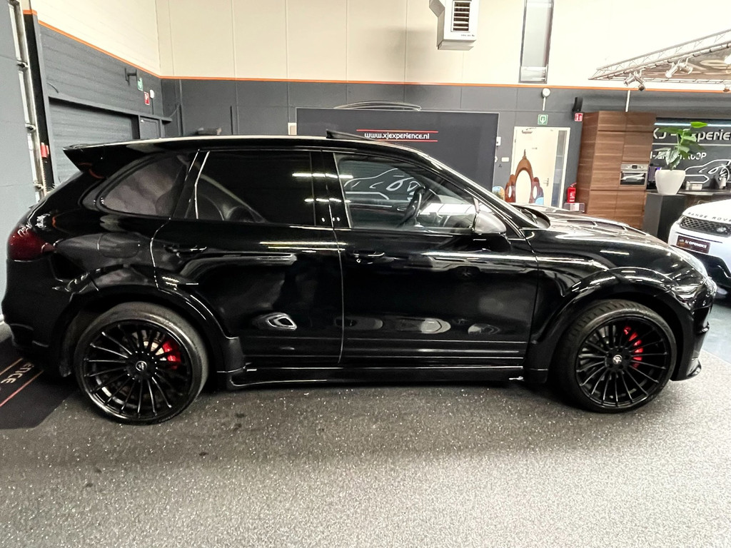Porsche Cayenne 4.8 Turbo HAMANN Fi UITLAAT GLASDAK CARBON 22