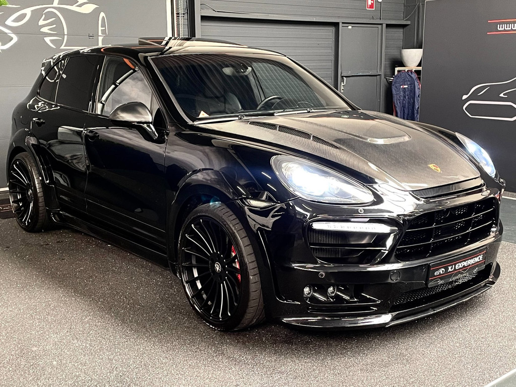 Porsche Cayenne 4.8 Turbo HAMANN Fi UITLAAT GLASDAK CARBON 22
