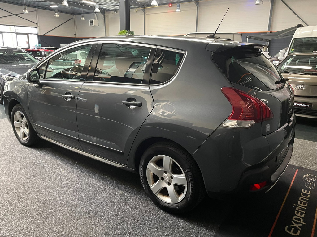 Peugeot 3008 2.0 HDi HYbrid4 Blue Lease 10