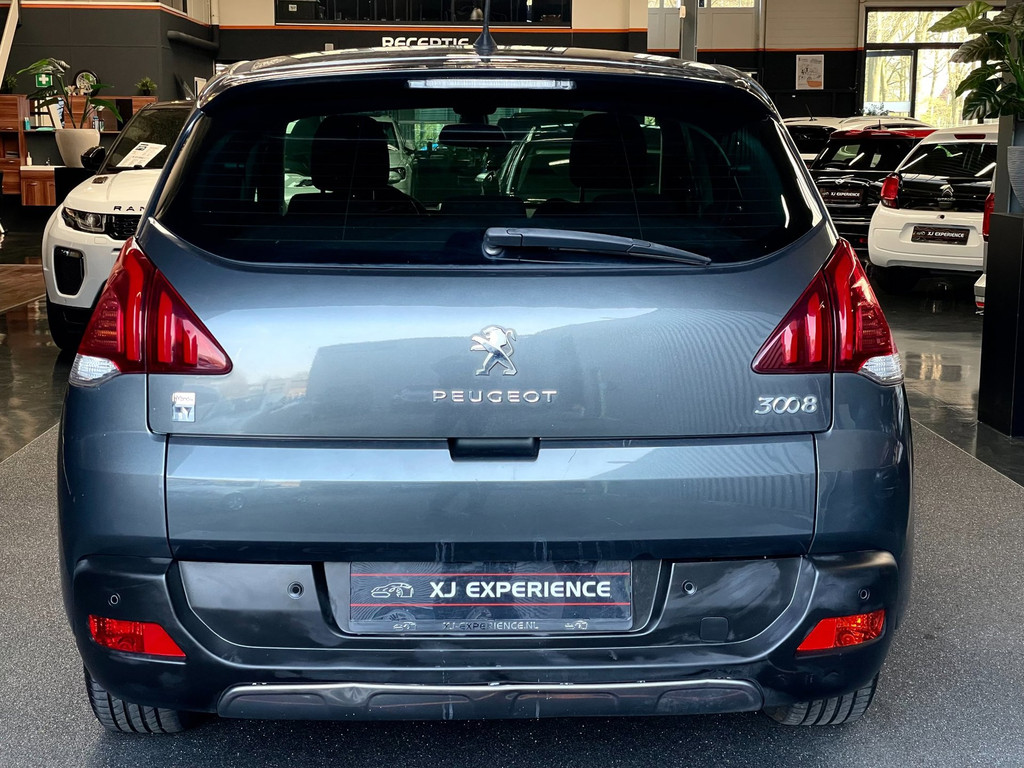 Peugeot 3008 2.0 HDi HYbrid4 Blue Lease 11