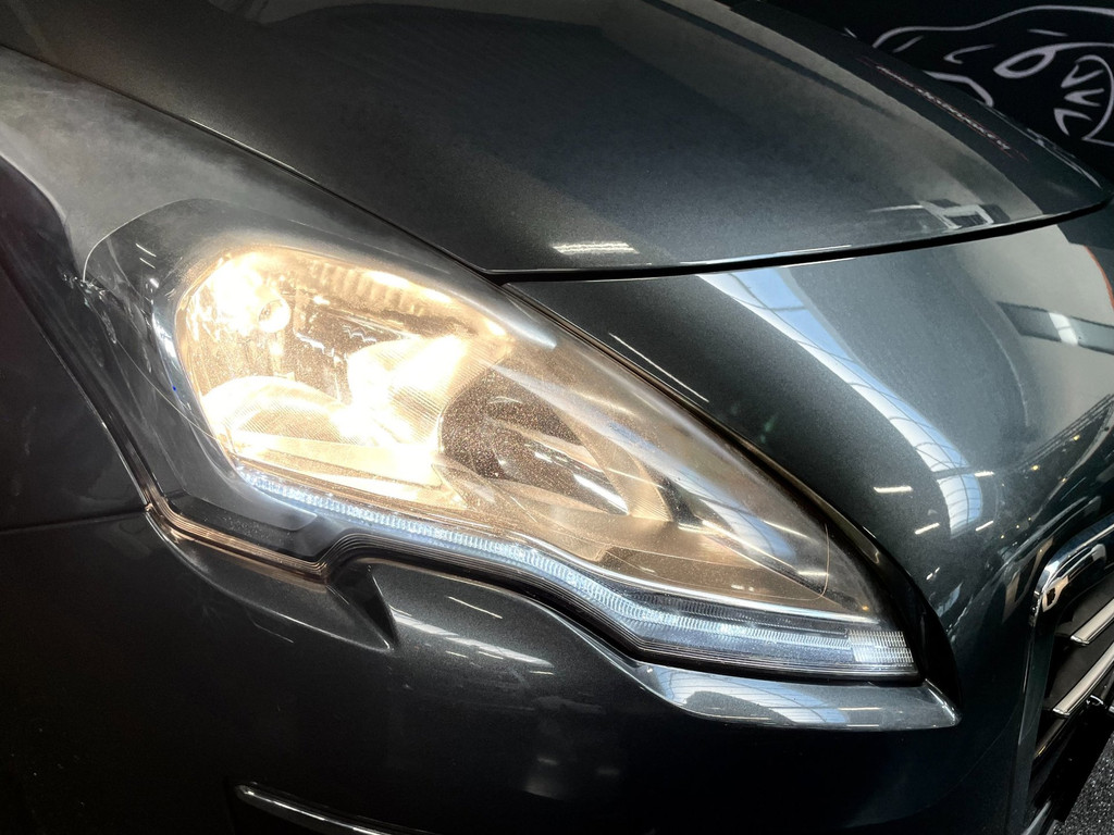 Peugeot 3008 2.0 HDi HYbrid4 Blue Lease 14