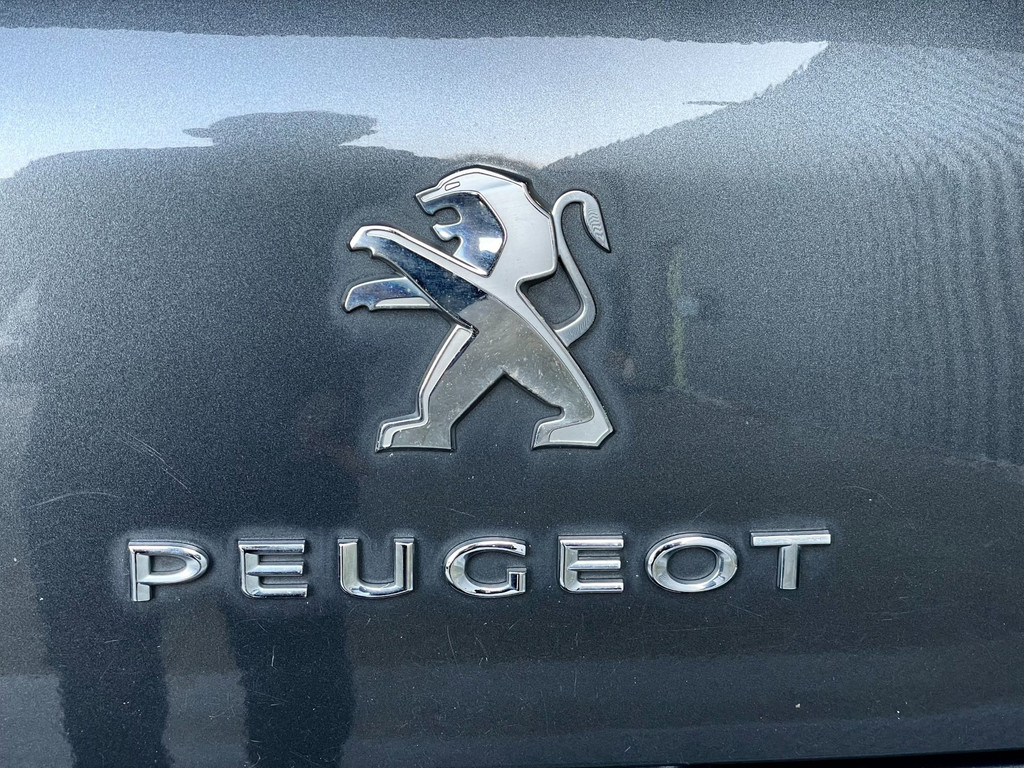 Peugeot 3008 2.0 HDi HYbrid4 Blue Lease 15