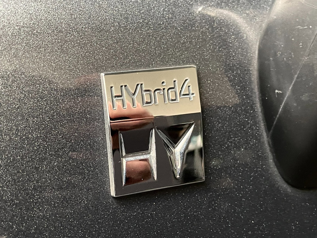 Peugeot 3008 2.0 HDi HYbrid4 Blue Lease 26