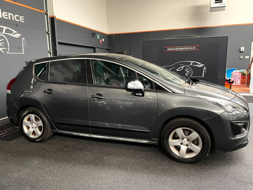 Peugeot 3008 2.0 HDi HYbrid4 Blue Lease 5