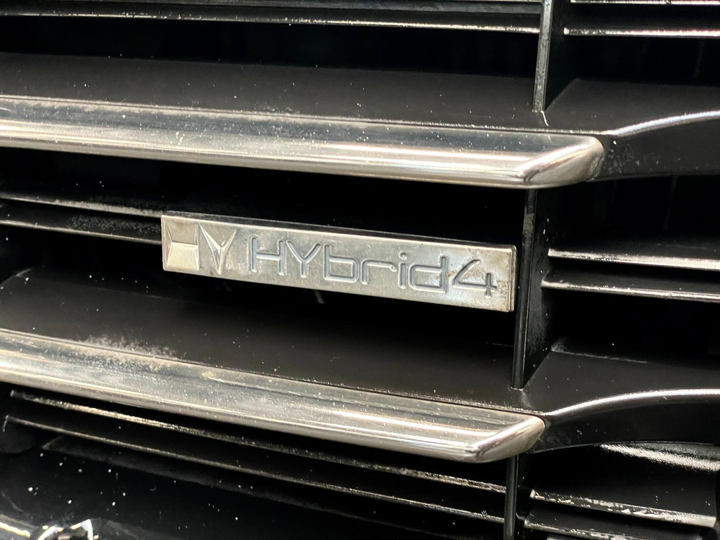 Peugeot 3008 2.0 HDi HYbrid4 Blue Lease 9