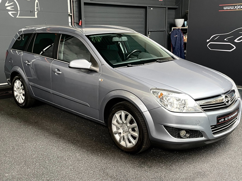 Opel Astra Wagon 1.6 Temptation AIRCO NAVI CRUISECTRL 1