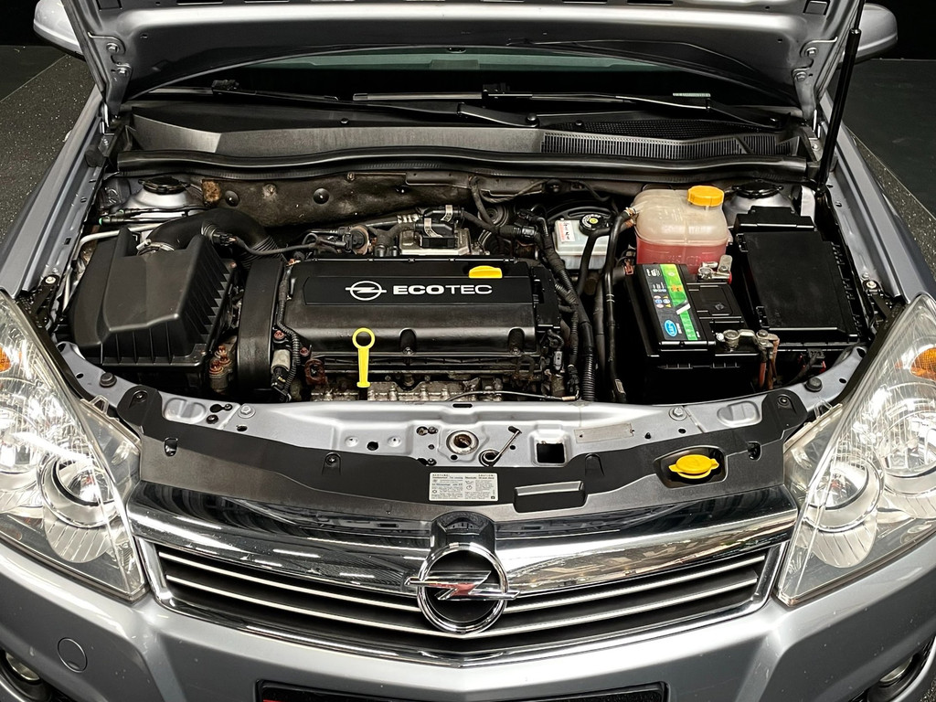 Opel Astra Wagon 1.6 Temptation AIRCO NAVI CRUISECTRL 10