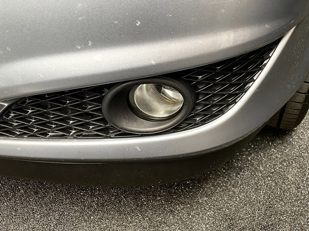 Opel Astra Wagon 1.6 Temptation AIRCO NAVI CRUISECTRL 12