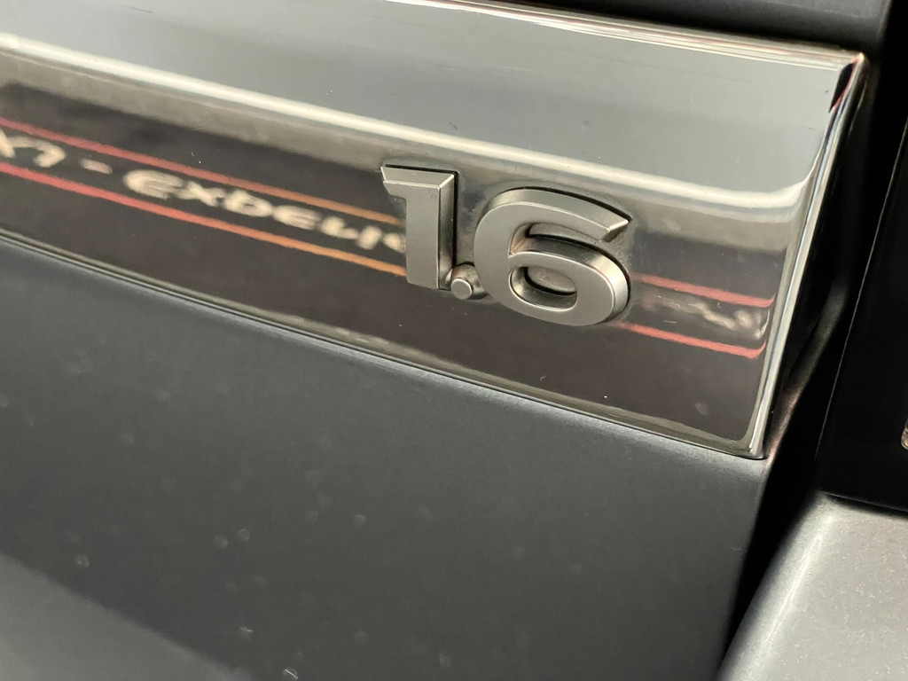 Opel Astra Wagon 1.6 Temptation AIRCO NAVI CRUISECTRL 25