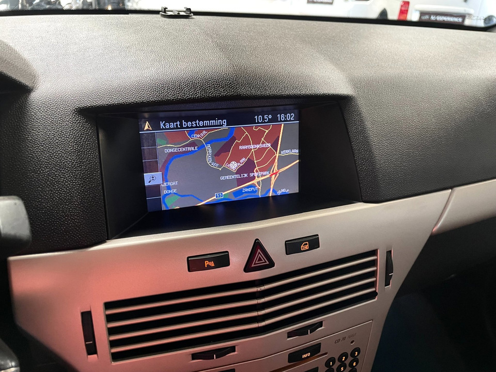 Opel Astra Wagon 1.6 Temptation AIRCO NAVI CRUISECTRL 39