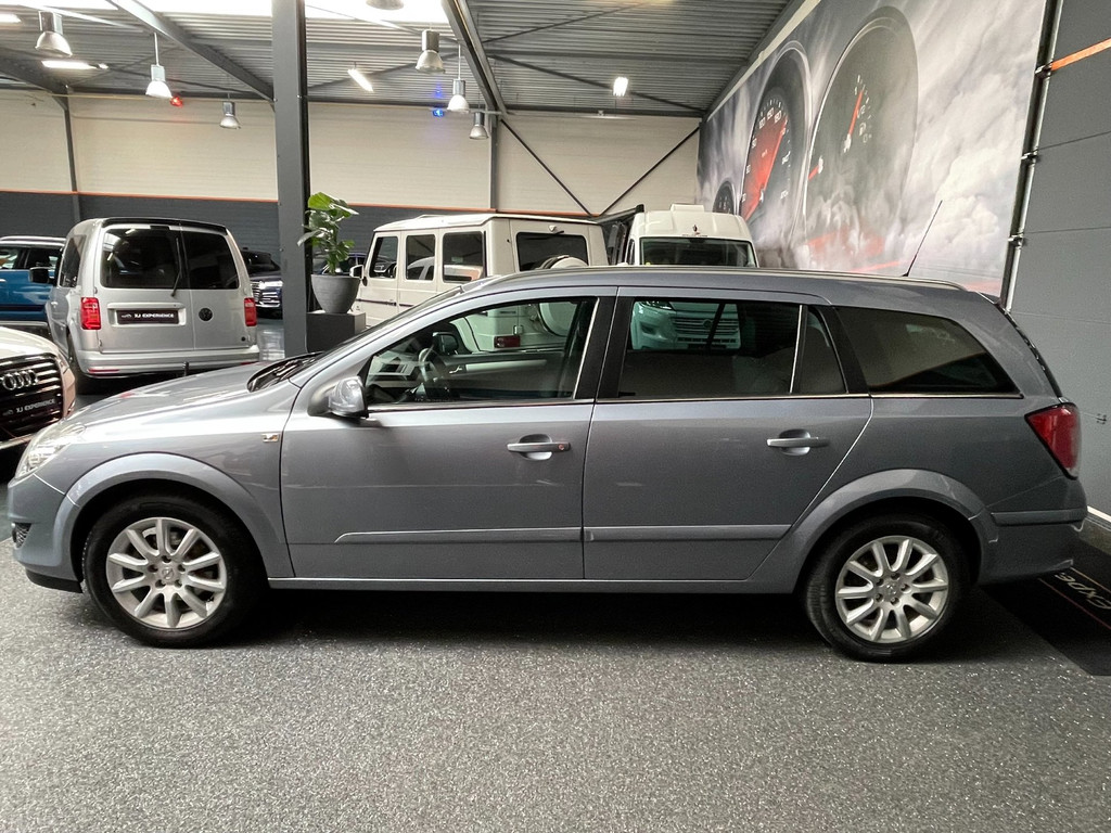 Opel Astra Wagon 1.6 Temptation AIRCO NAVI CRUISECTRL 8