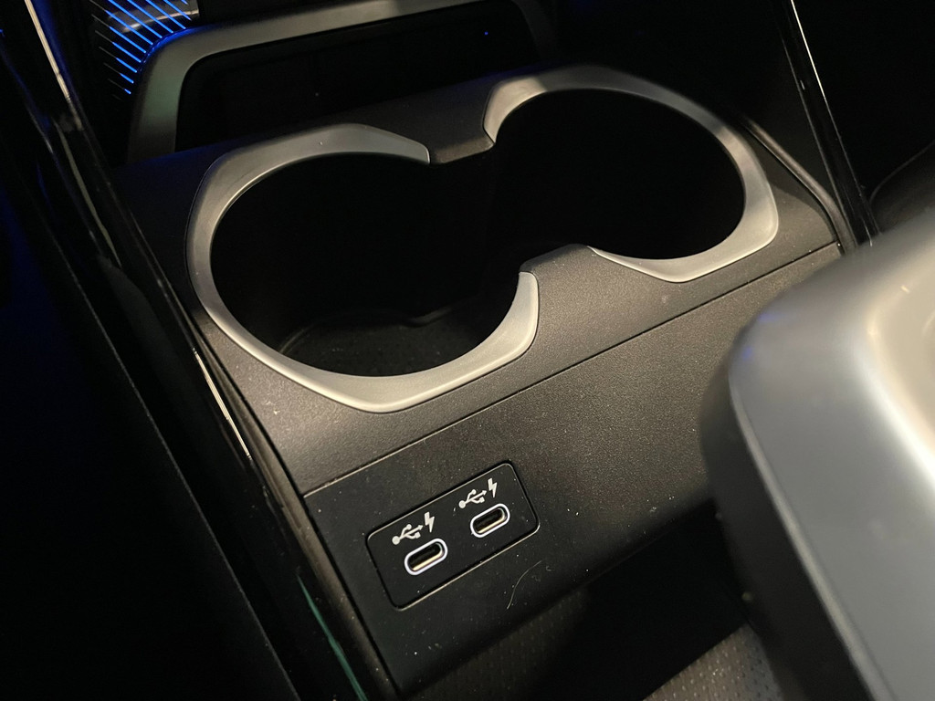 BMW X2 SDrive20i M-Sport Launch Edition NAP MASSAGE PANO GARANTIE EL.TREKHAAK 55