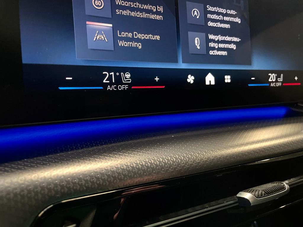 BMW X2 SDrive20i M-Sport Launch Edition NAP MASSAGE PANO GARANTIE EL.TREKHAAK 57