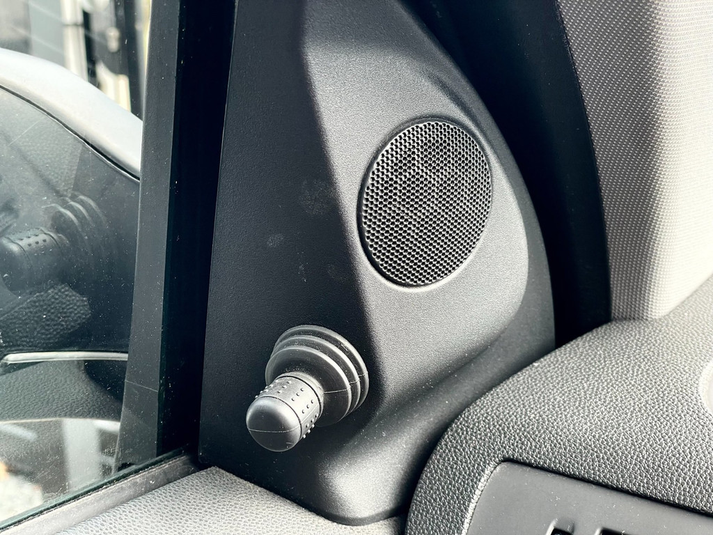 Opel Astra 1.4 Essentia 11