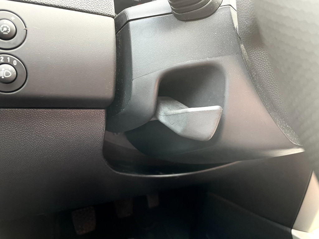 Opel Astra 1.4 Essentia 13