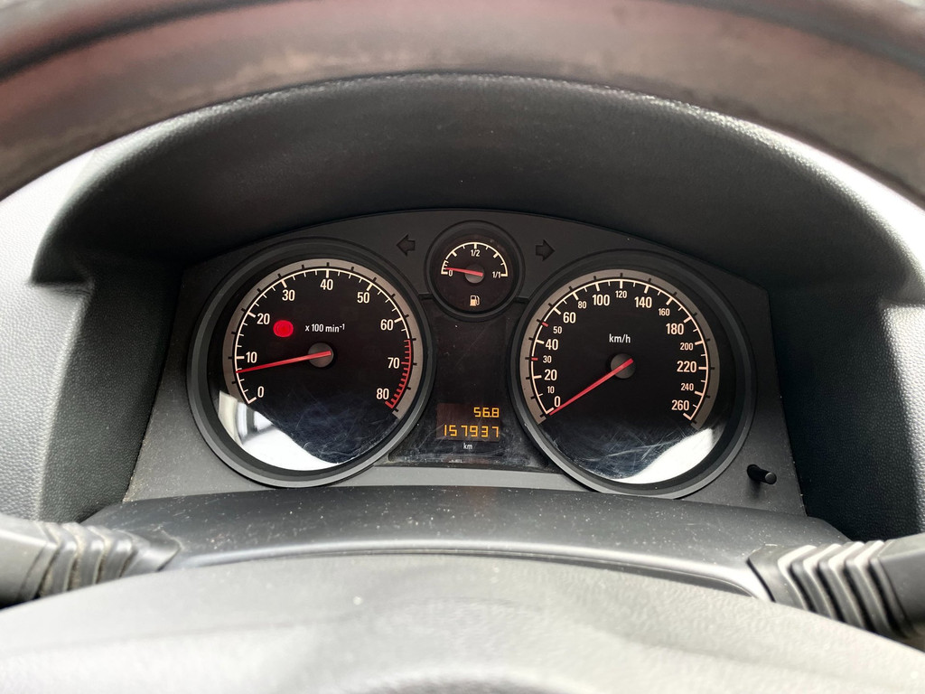 Opel Astra 1.4 Essentia 16