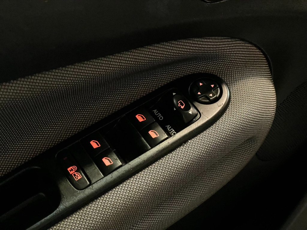 Citroen C3 Picasso 1.4 VTi Tendance AIRCO CRUISE TREKHAAK 25