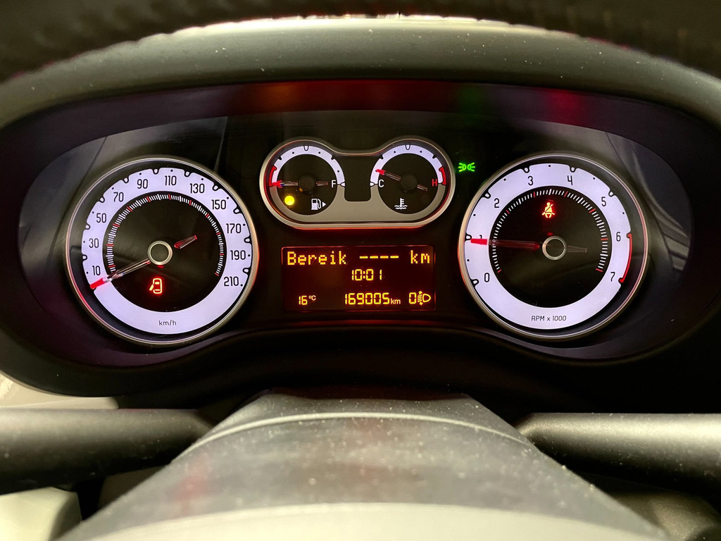 Fiat 500 L 1.4-16V EDITION AIRCO CRUISE BLACK PACK NEW-Distrtibutie 35